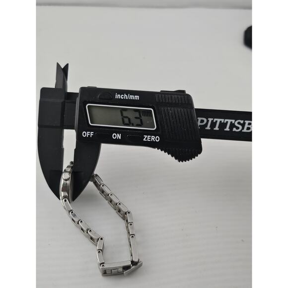 Rare Lady's Seiko Rose 1N00-0GN0 Diamond Dial Quartz Watch New Battery Runs Mint - Picture 6 of 11